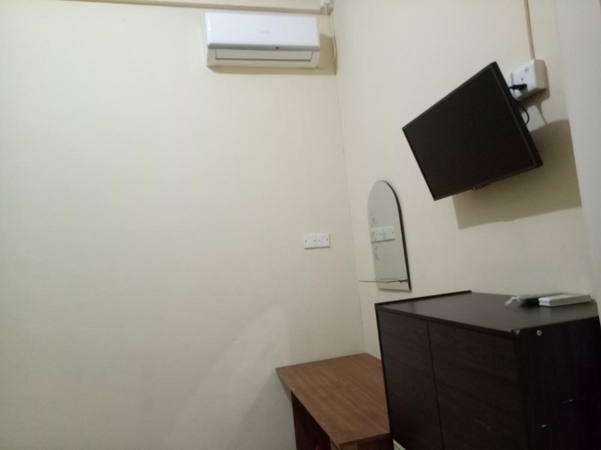 D'Kost Batam Pansiyon Nagoya Dış mekan fotoğraf